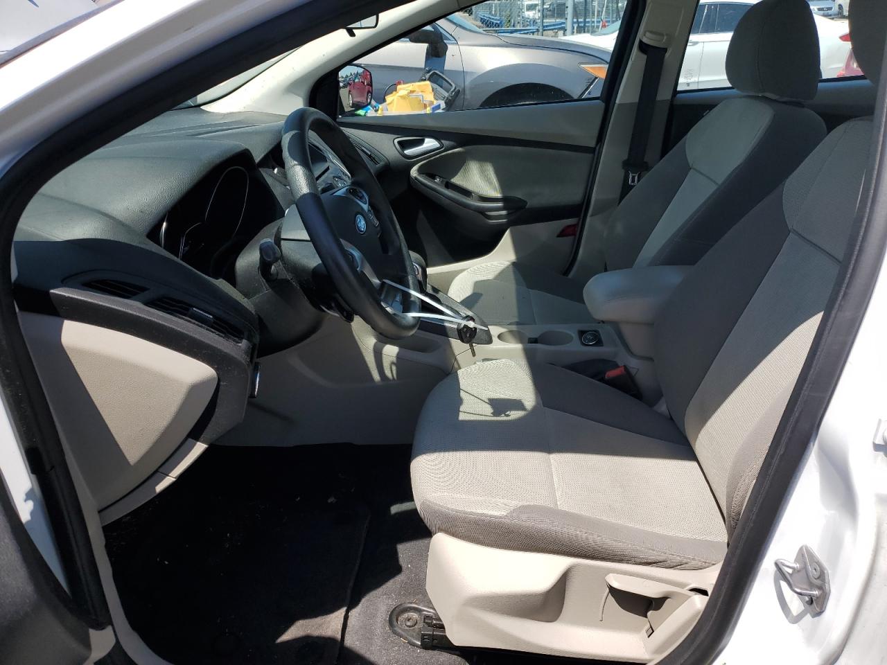 1FADP3F24EL308808 2014 Ford Focus Se