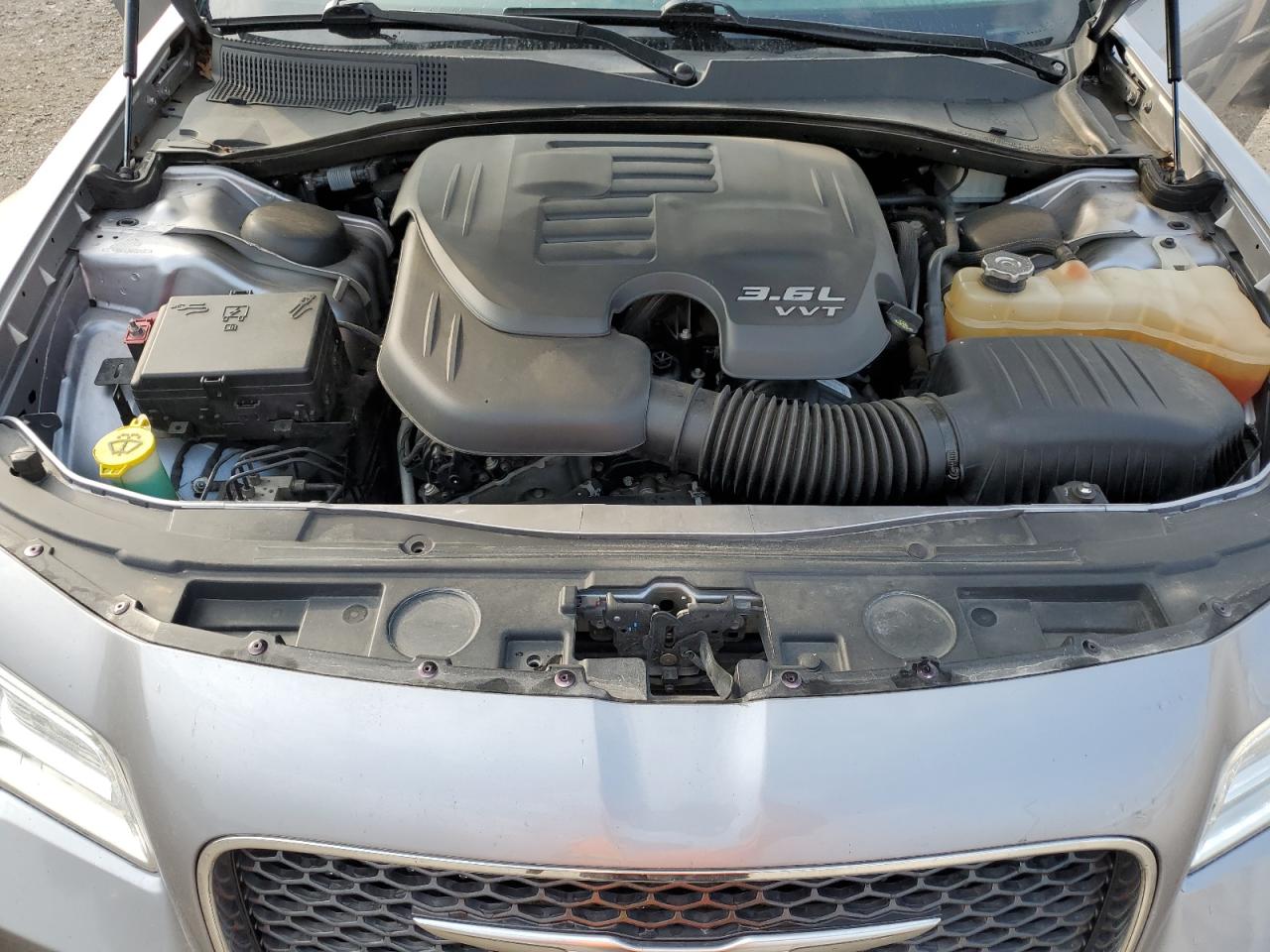 2017 Chrysler 300C VIN: 2C3CCAEG7HH564353 Lot: 64169214