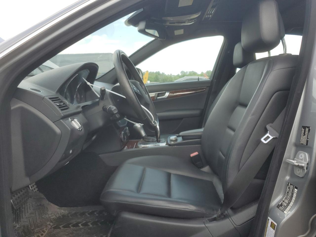 2009 Mercedes-Benz C 300 4Matic VIN: WDDGF81X19R055773 Lot: 65389194