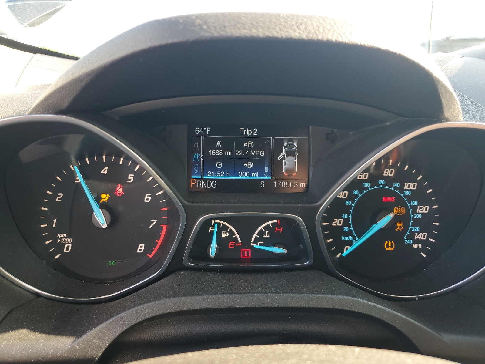 1FMCU9J93EUB66317 2014 Ford Escape Titanium