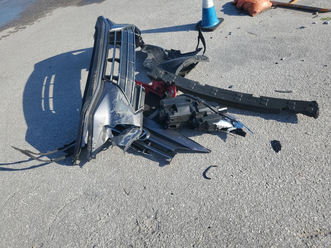 2019 Hyundai Elantra Se VIN: 5NPD74LF8KH465264 Lot: 63068014