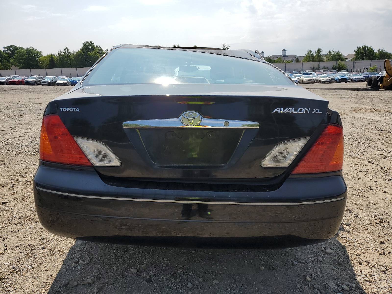 4T1BF28B42U227515 2002 Toyota Avalon Xl