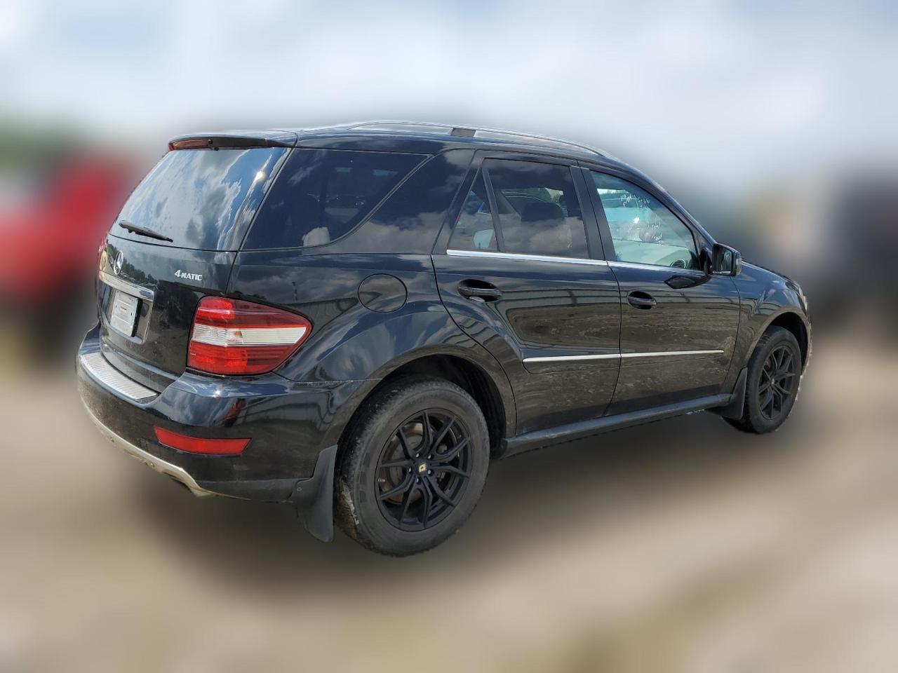 2011 Mercedes-Benz Ml 350 4Matic VIN: 4JGBB8GB7BA660358 Lot: 61836914