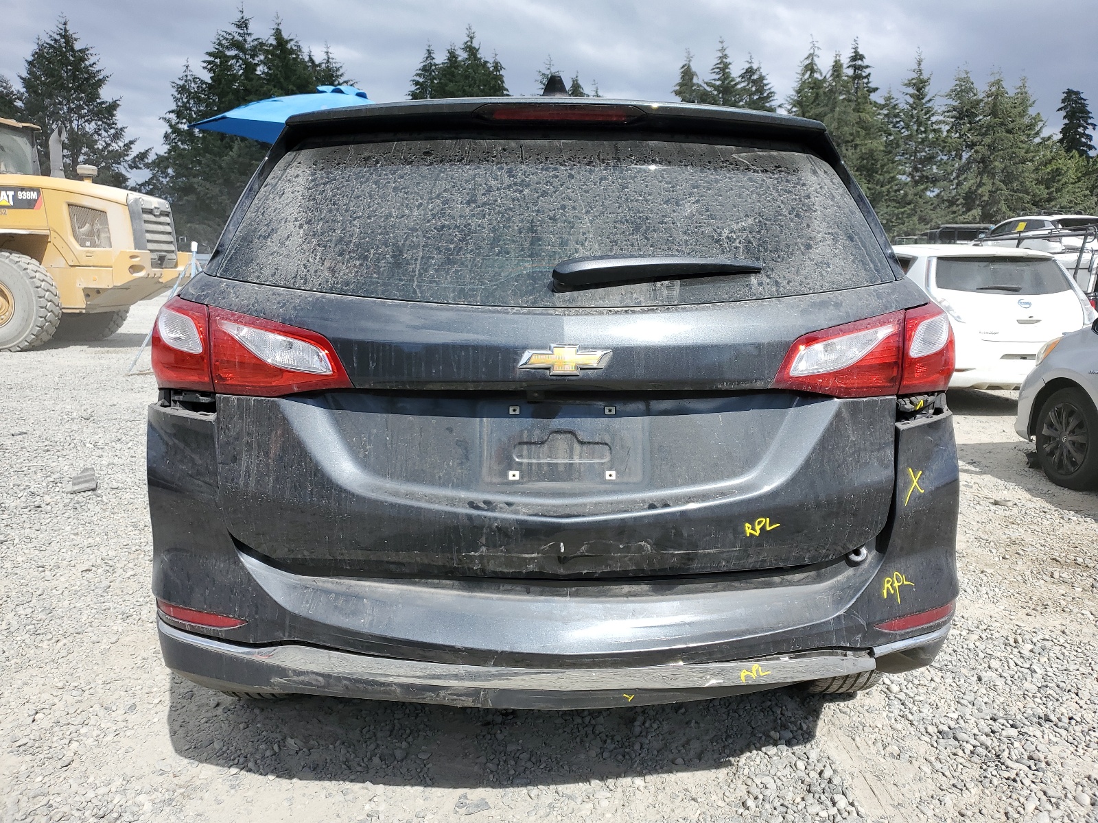 2GNAXHEV3J6210028 2018 Chevrolet Equinox Ls