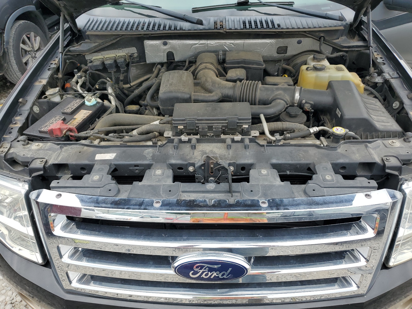 1FMJU1H55EEF03074 2014 Ford Expedition Xlt