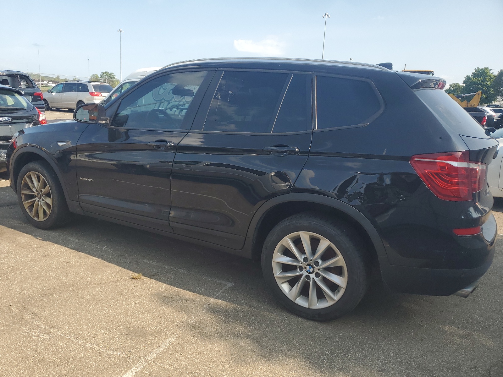 2017 BMW X3 xDrive28I vin: 5UXWX9C55H0T03495