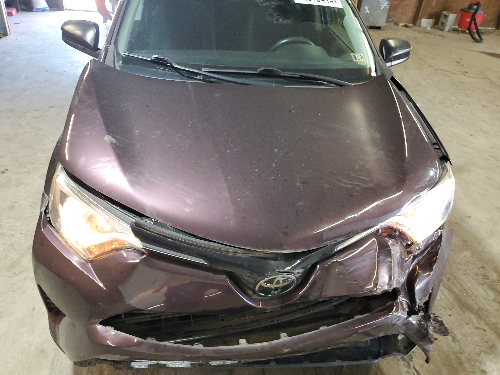 2T3BFREV7HW683290 2017 Toyota Rav4 Le