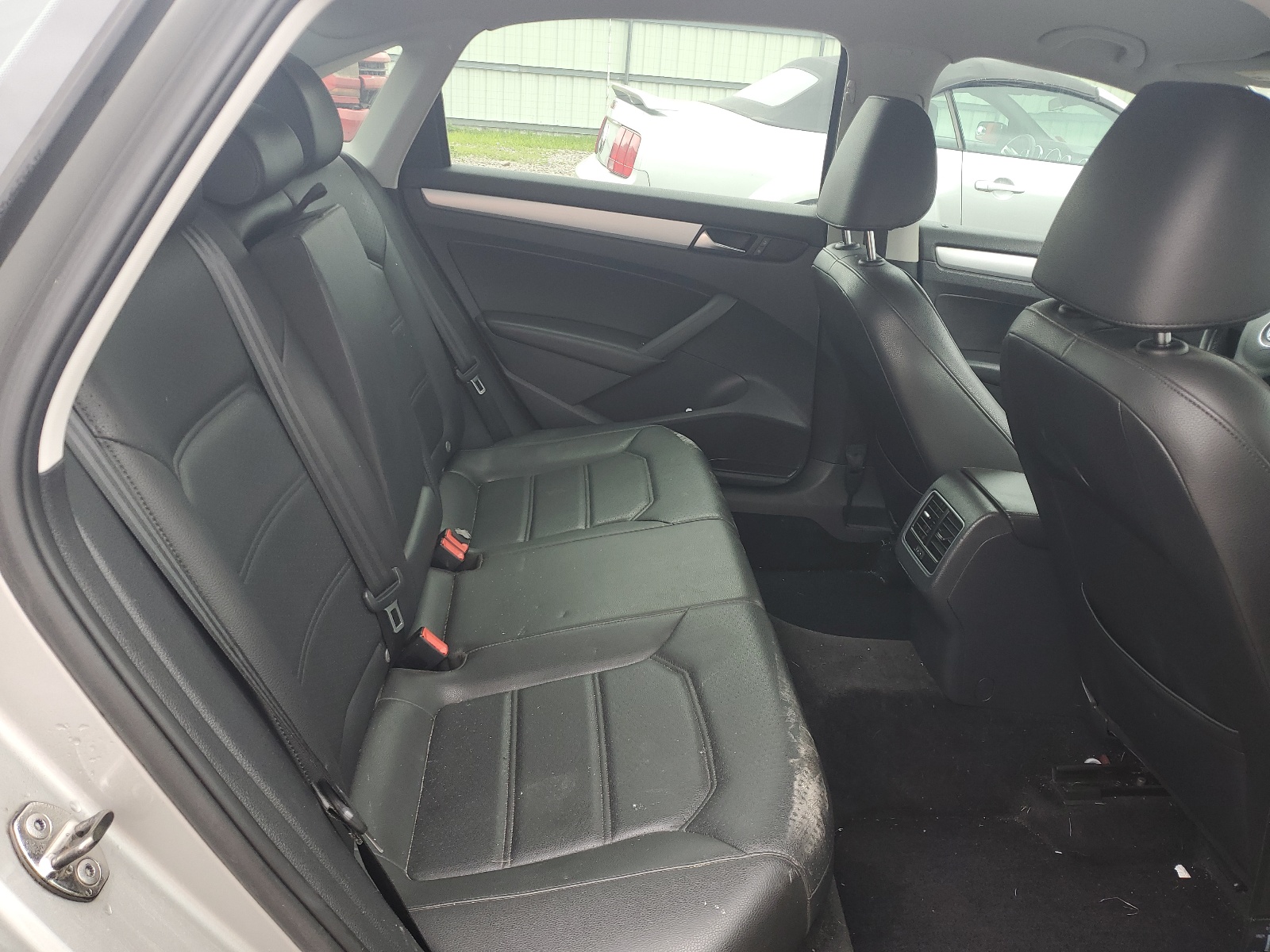 1VWBP7A35DC074022 2013 Volkswagen Passat Se