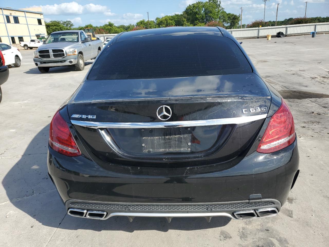 2017 Mercedes-Benz C 63 Amg-S VIN: 55SWF8HB1HU183241 Lot: 65524854
