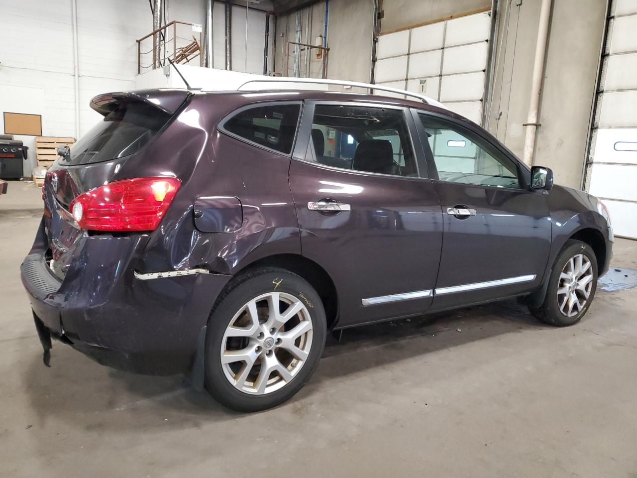 2012 Nissan Rogue - Image 3