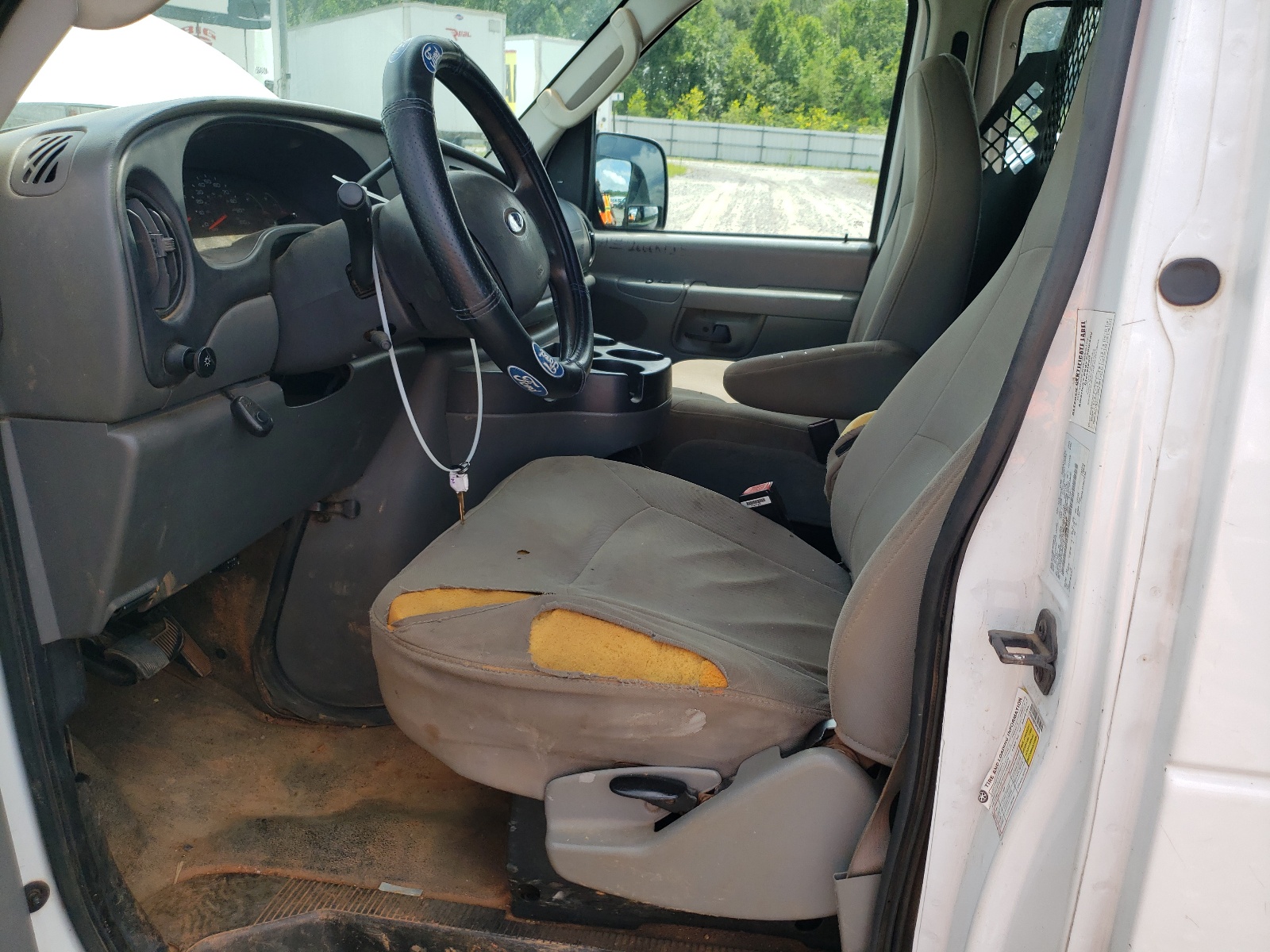 1FTNE24W67DB19675 2007 Ford Econoline E250 Van