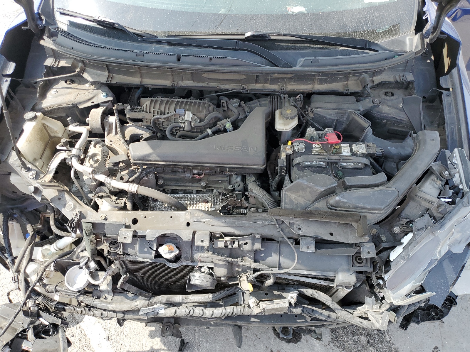 5N1AT2MV0JC710329 2018 Nissan Rogue S