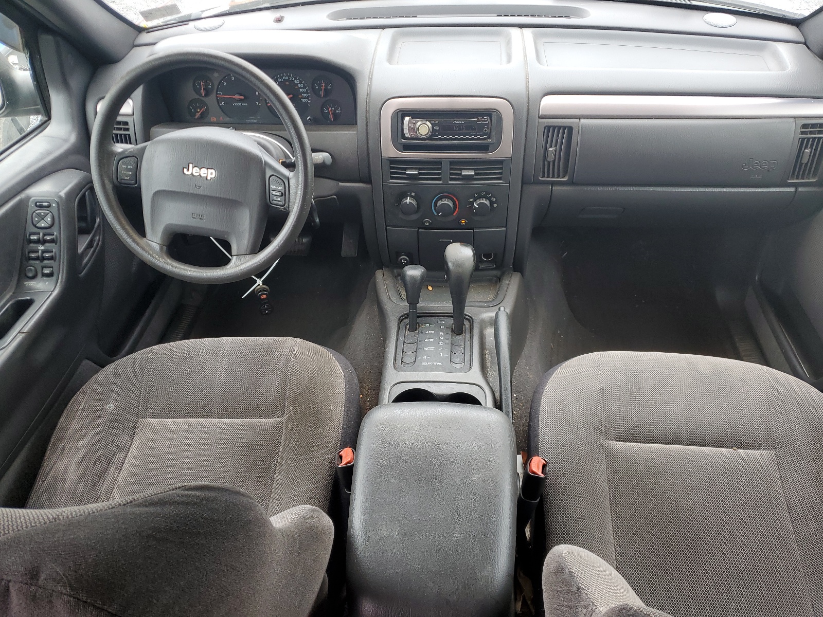 1J4GW48S71C529076 2001 Jeep Grand Cherokee Laredo