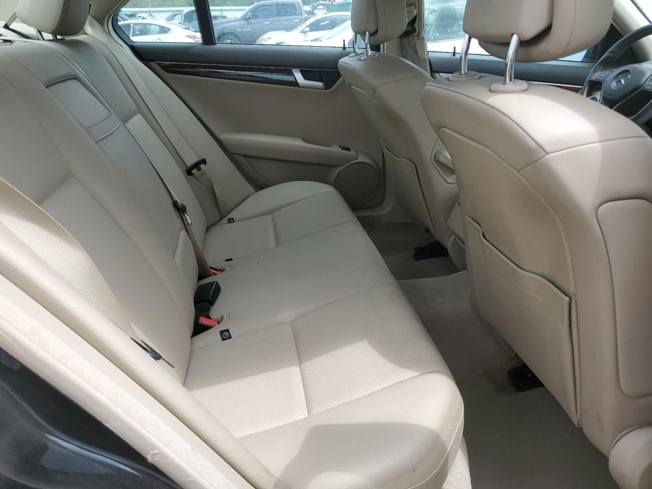 2012 Mercedes-Benz C 250 VIN: WDDGF4HB7CR237908 Lot: 62293004