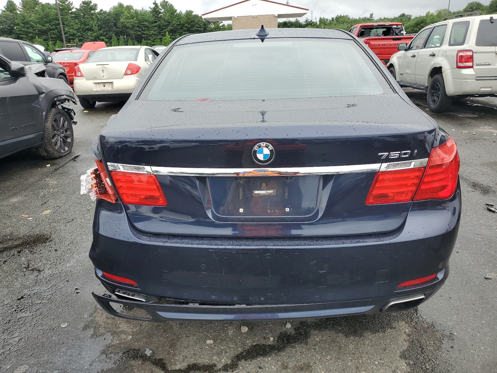 WBAKC6C51CC397017 2012 BMW 750 Xi