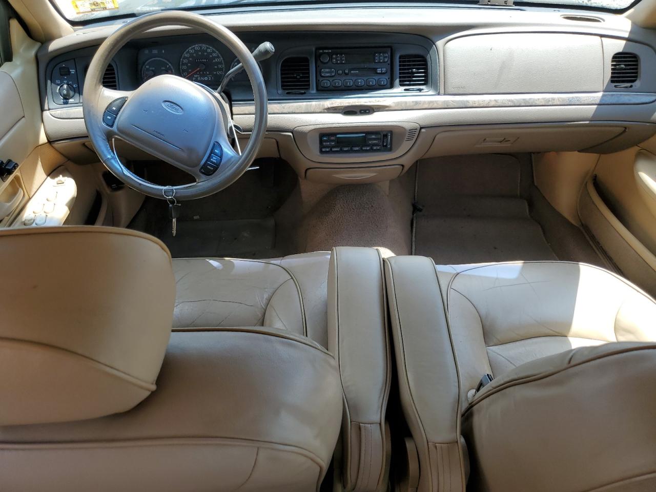 1998 Ford Crown Victoria Lx VIN: 2FAFP74W6WX193140 Lot: 61288904