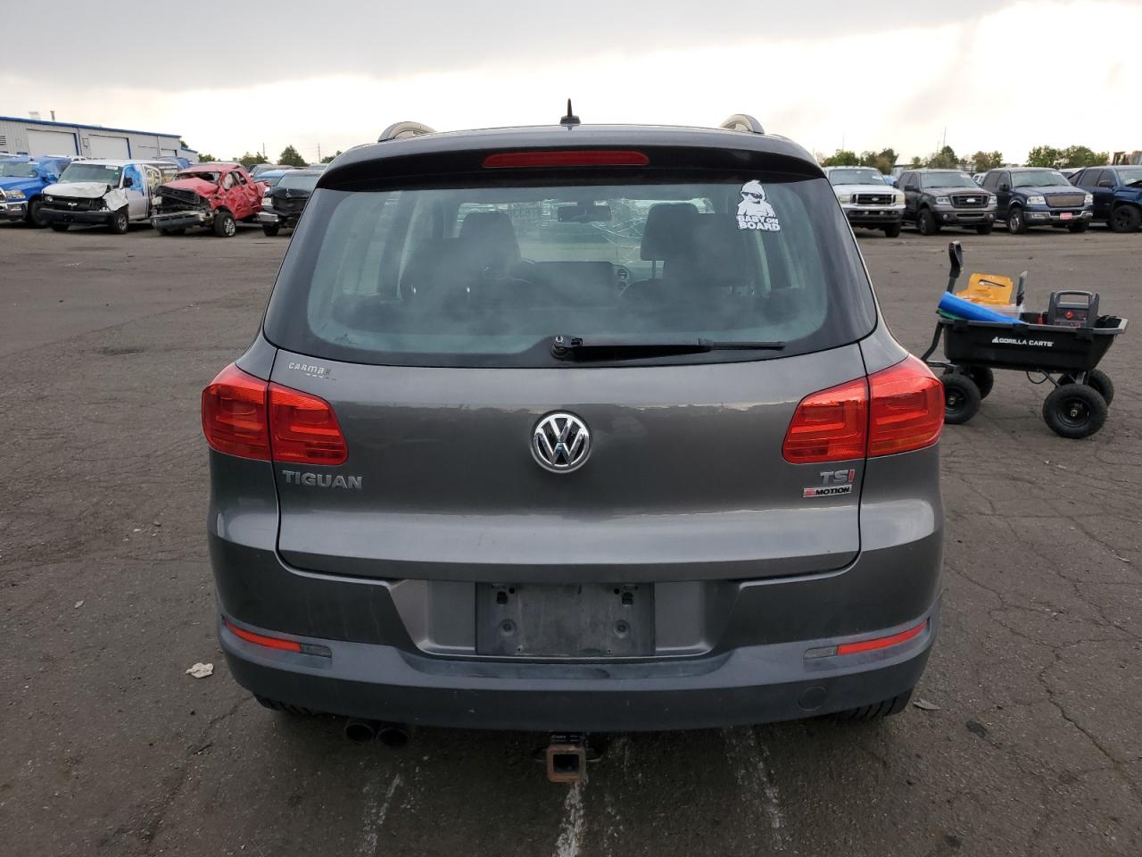 WVGBV7AX4GW544017 2016 Volkswagen Tiguan S