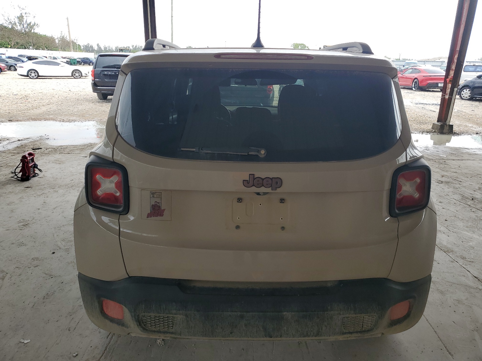 ZACCJABTXGPC70526 2016 Jeep Renegade Latitude