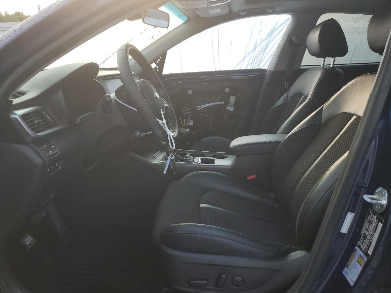 2020 Kia Optima - Image 7