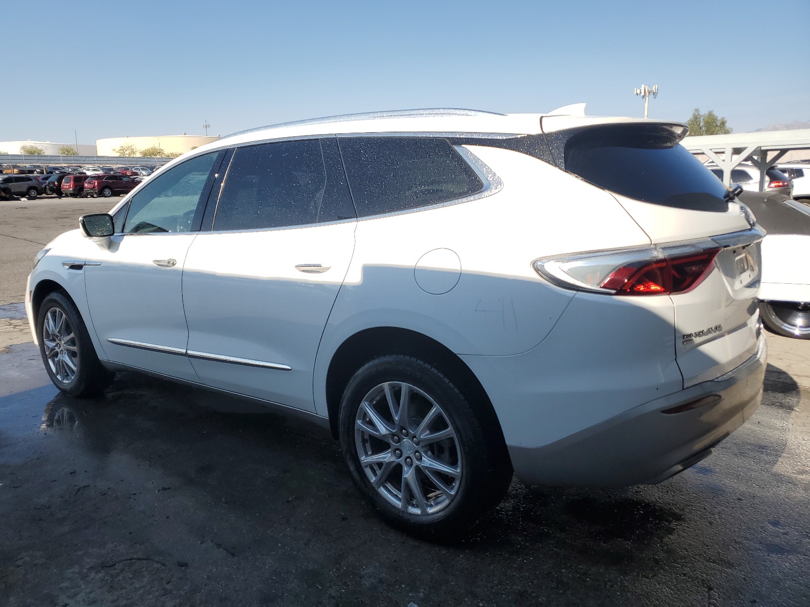 2022 Buick Enclave Premium vin: 5GAEVBKW8NJ114027