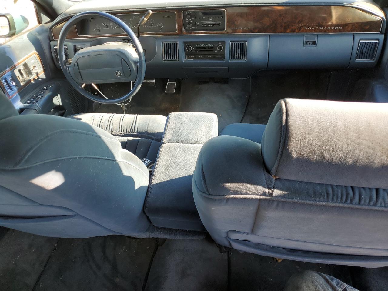 1992 Buick Roadmaster VIN: 1G4BN5377NR412415 Lot: 63187934