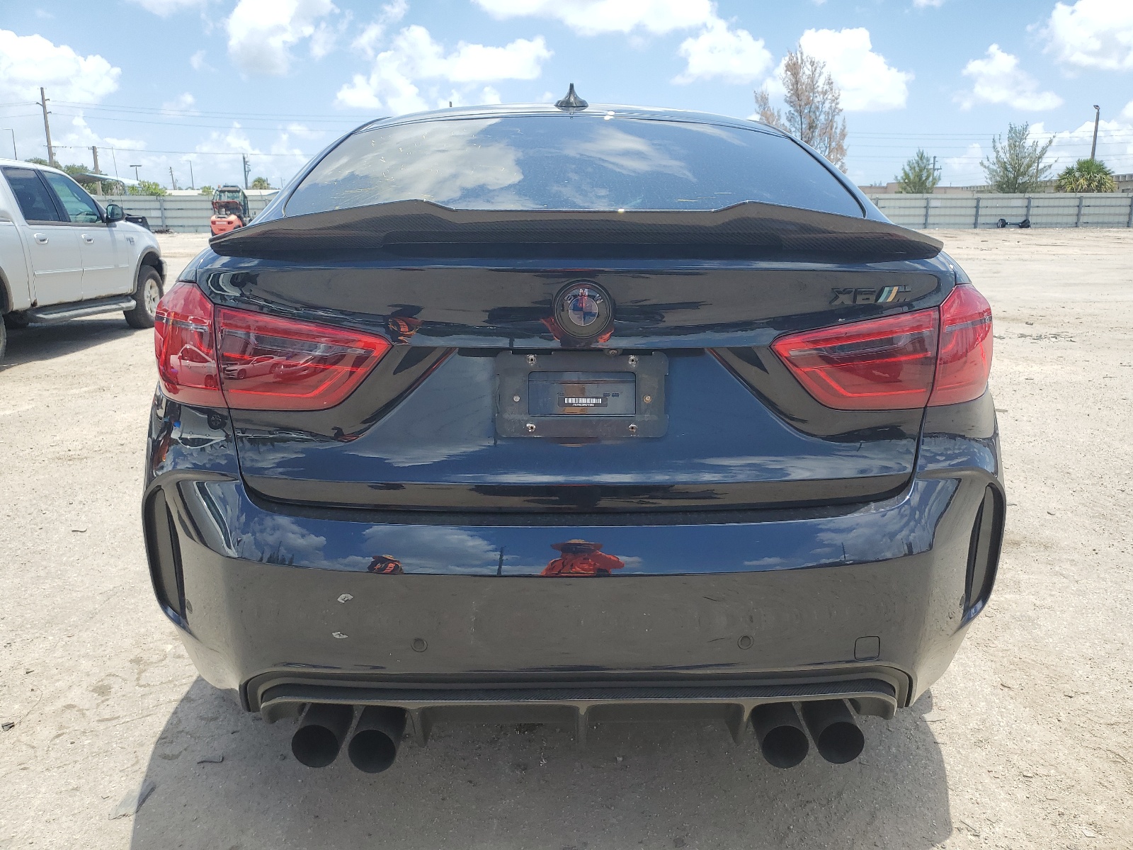 5YMKW8C59K0Y74984 2019 BMW X6 M