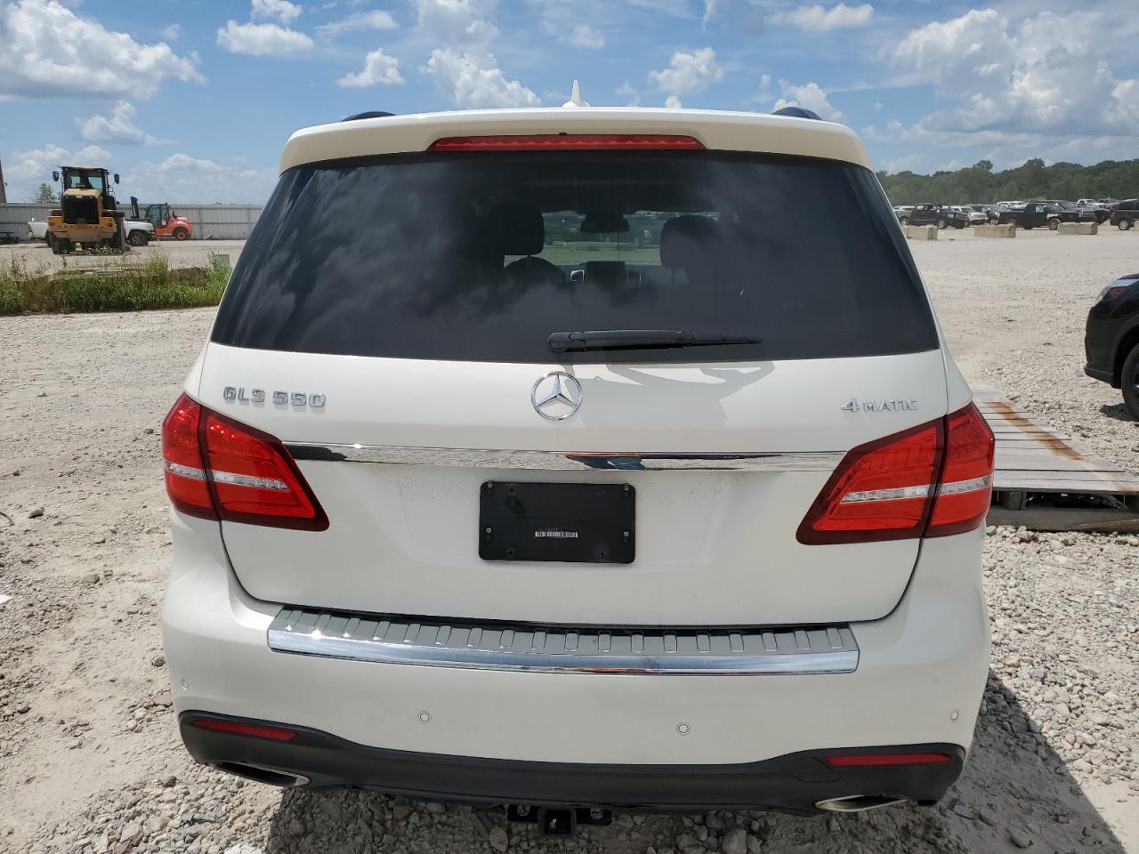 4JGDF7DE4HA769018 2017 Mercedes-Benz Gls 550 4Matic