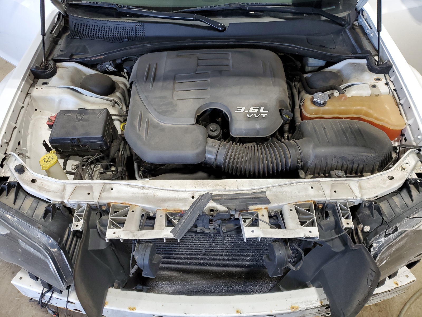 2C3CCABG0CH182775 2012 Chrysler 300 S