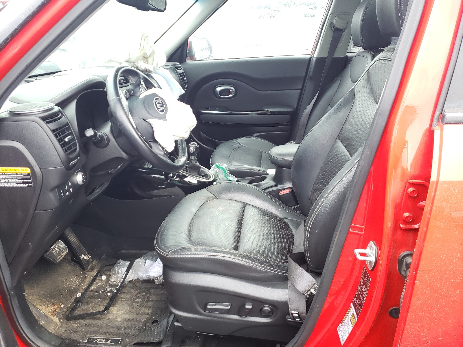 KNDJP3A5XH7880235 2017 Kia Soul +