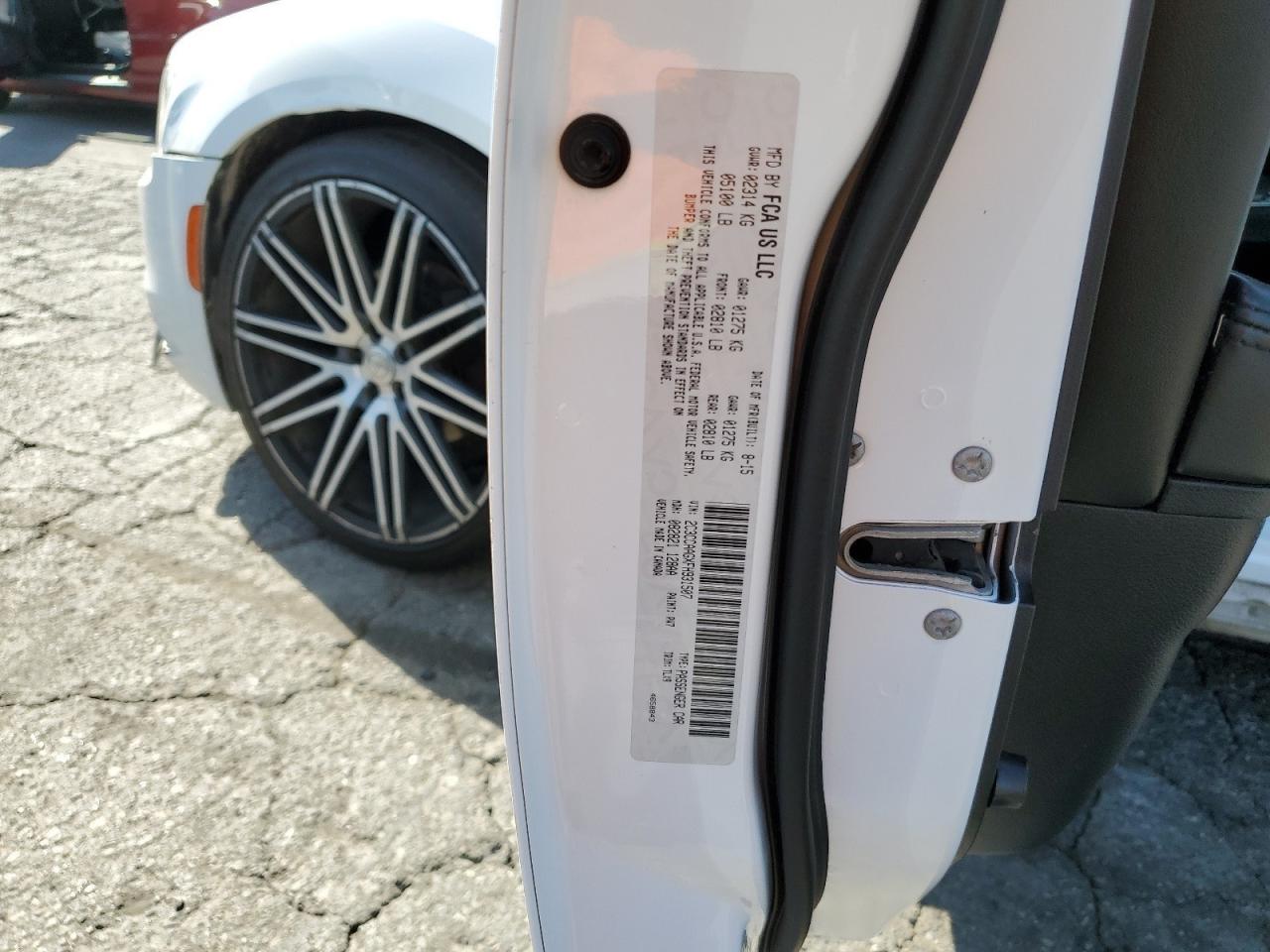 2015 Chrysler 300 Limited VIN: 2C3CCAAGXFH931507 Lot: 65014294