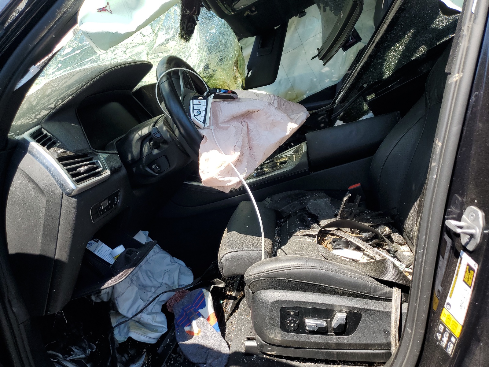 5UXJU4C08N9K94597 2022 BMW X5 M50I