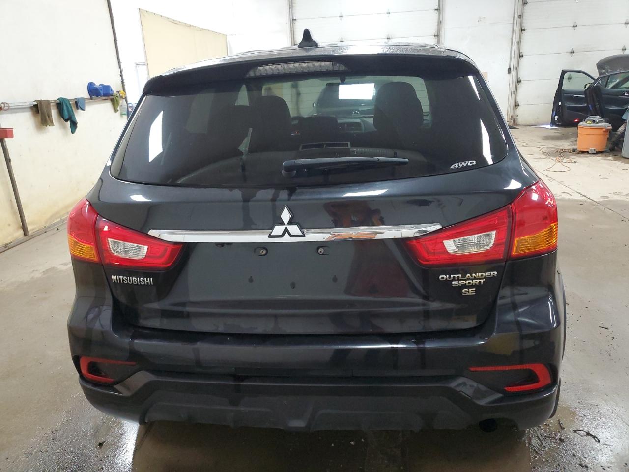 2018 Mitsubishi Outlander Sport Es VIN: JA4AR3AWXJU021750 Lot: 64599484