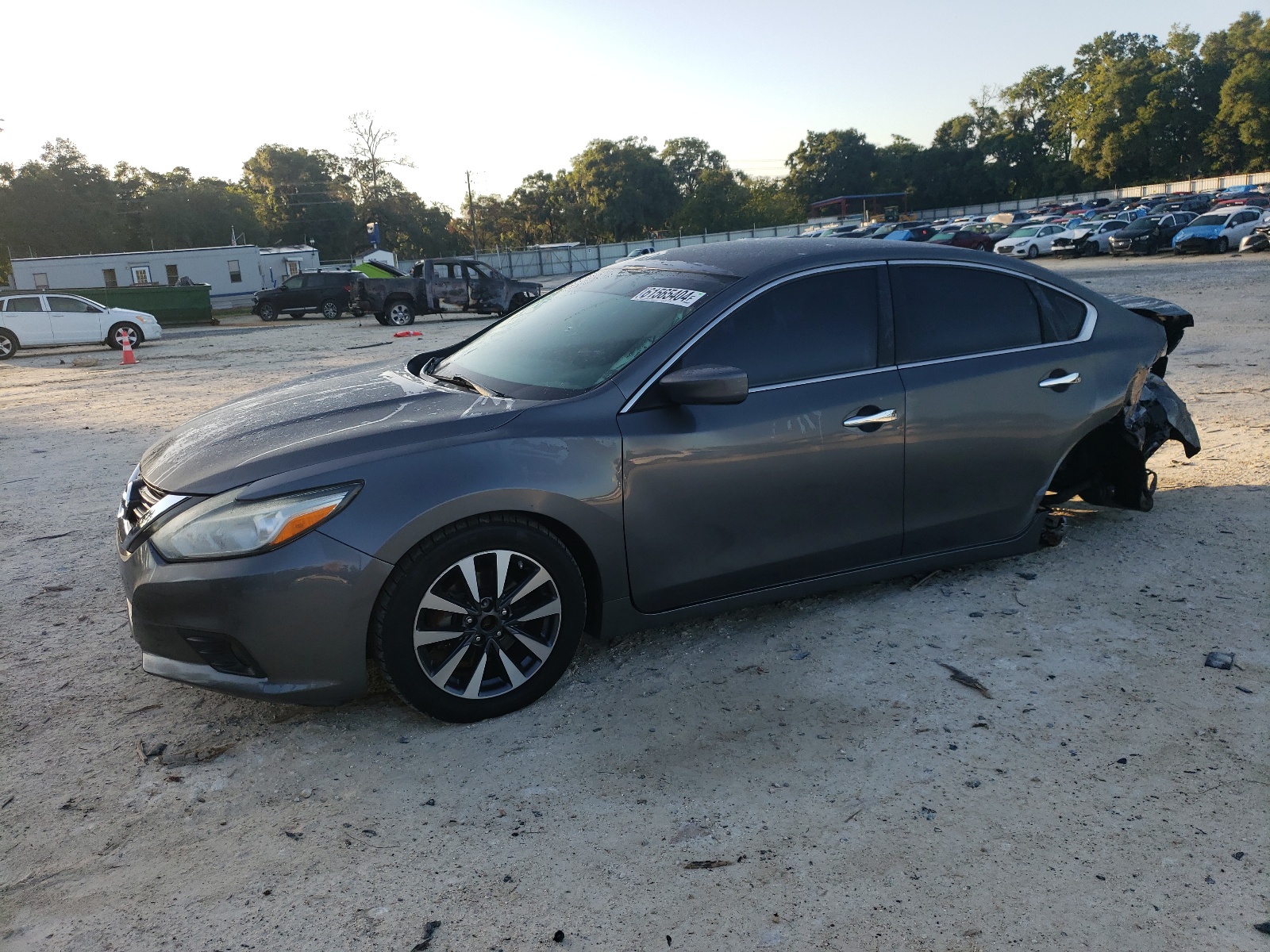 1N4AL3APXHC111678 2017 Nissan Altima 2.5