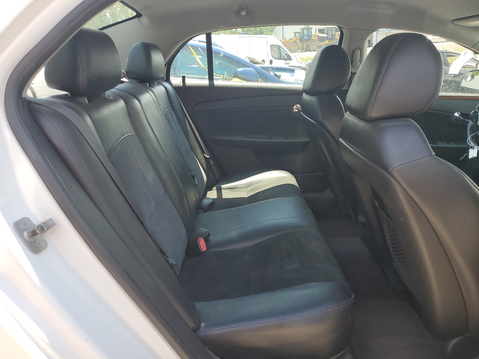 1G1ZD5E71AF227543 2010 Chevrolet Malibu 2Lt