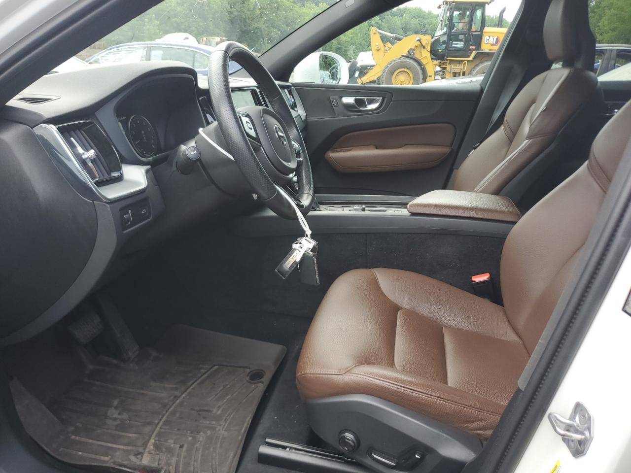 2018 Volvo Xc60 T5 VIN: LYV102RK9JB073022 Lot: 63722244
