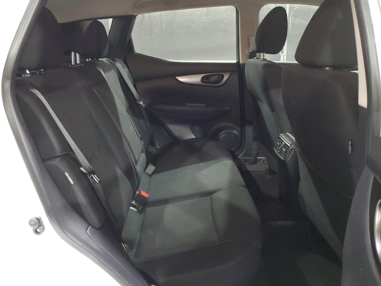 2022 Nissan Rogue Sport S VIN: JN1BJ1AV8NW342096 Lot: 65566614