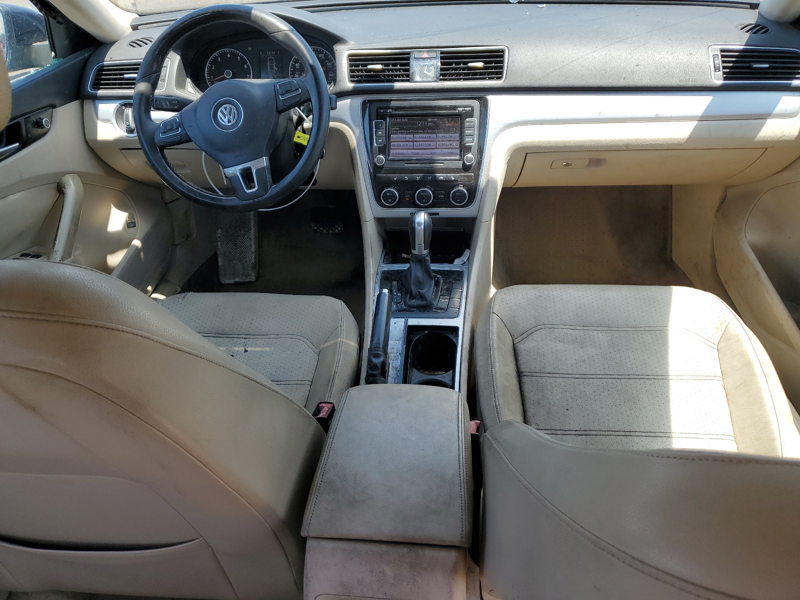 1VWBP7A31CC044532 2012 Volkswagen Passat Se