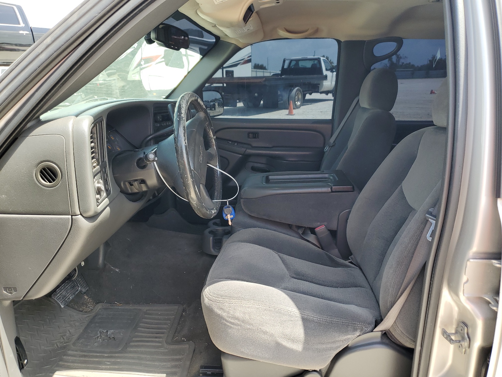 2GTEC13T651127680 2005 GMC New Sierra C1500