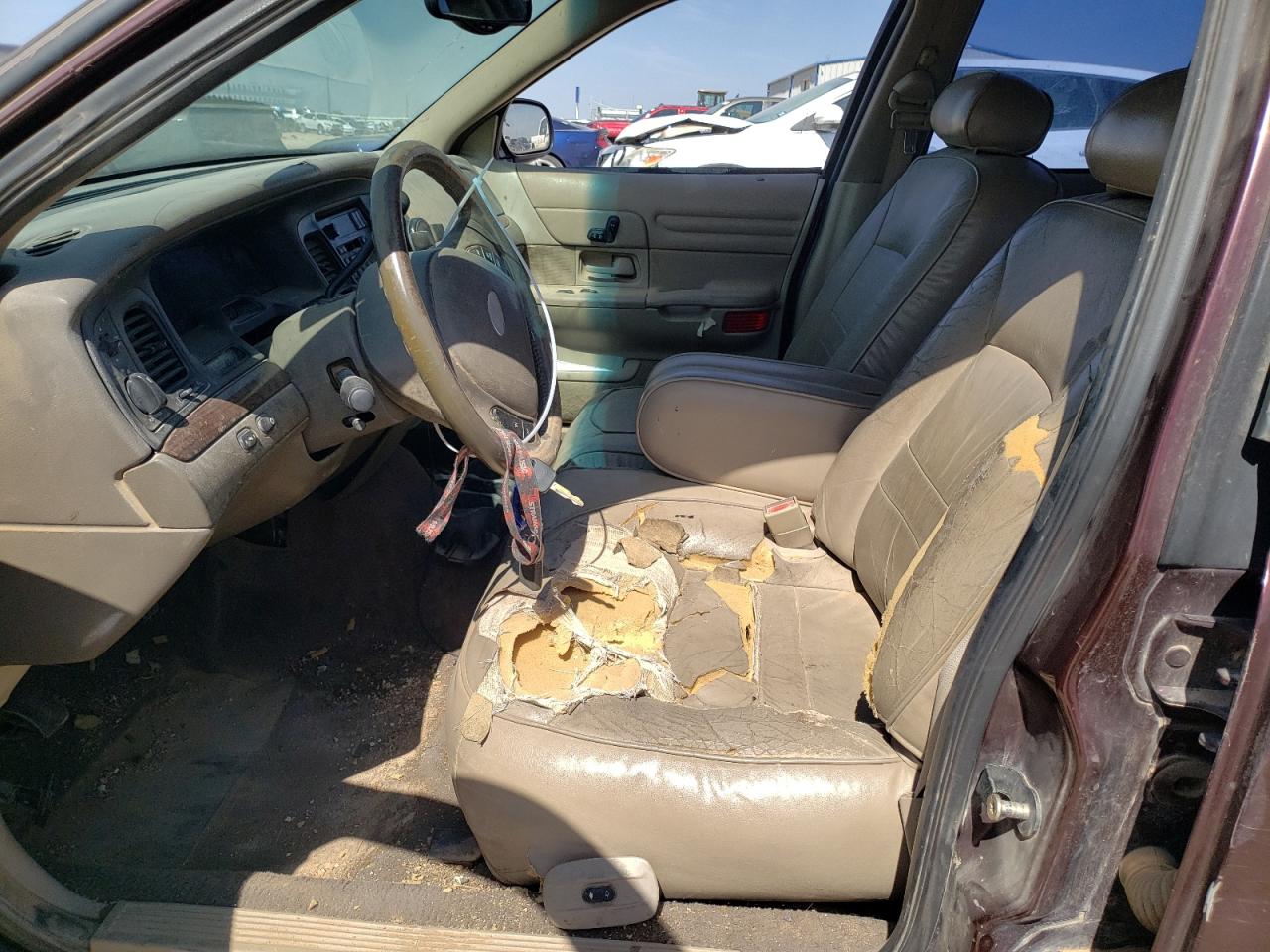 2001 Ford Crown Victoria Lx VIN: 2FAFP74W41X112256 Lot: 65607734