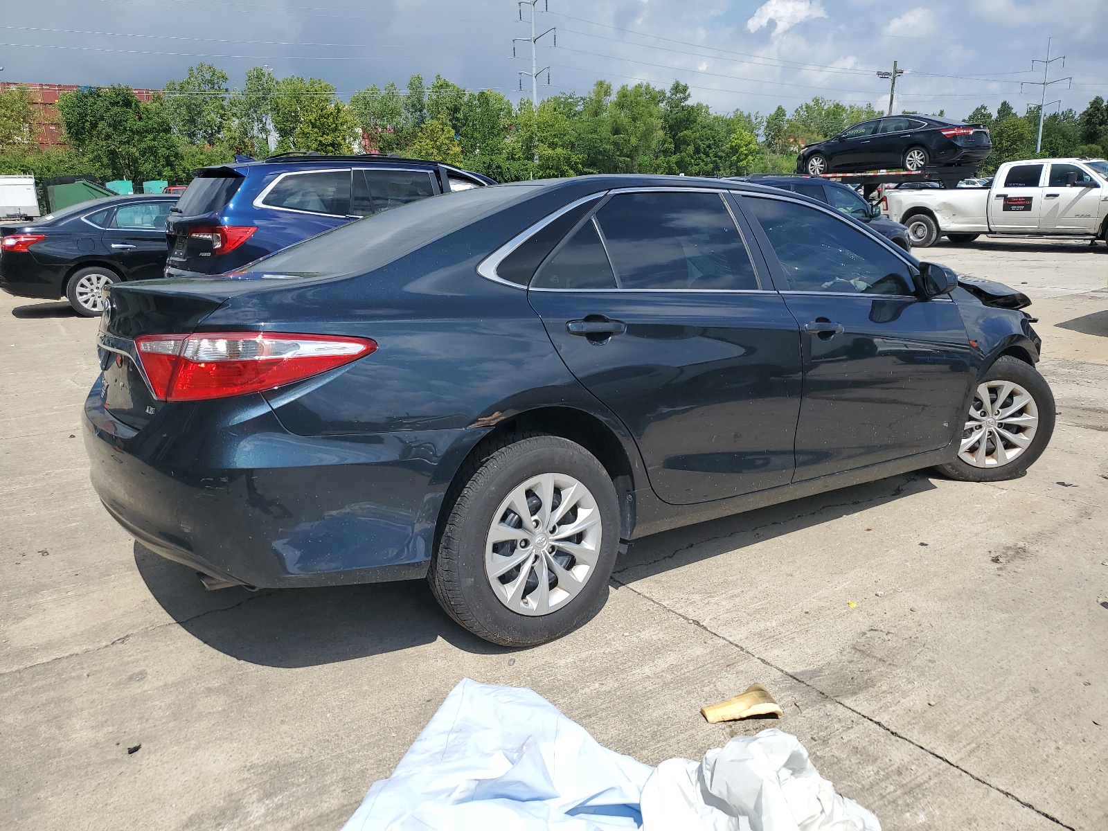 2015 Toyota Camry Le vin: 4T4BF1FK3FR499062