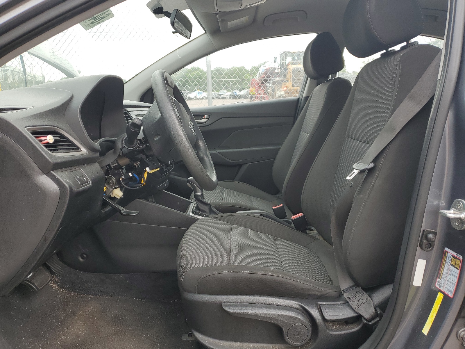 3KPC24A36KE046319 2019 Hyundai Accent Se