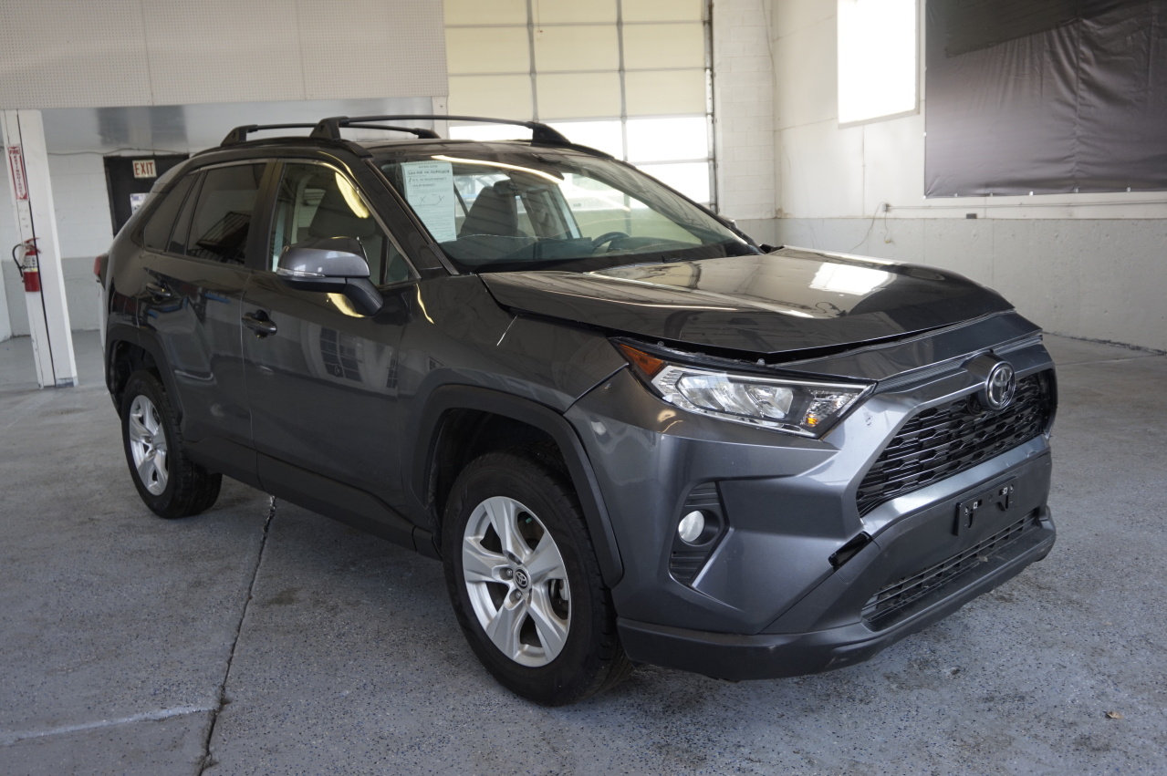 JTMP1RFV5LD526298 2020 Toyota Rav4 Xle