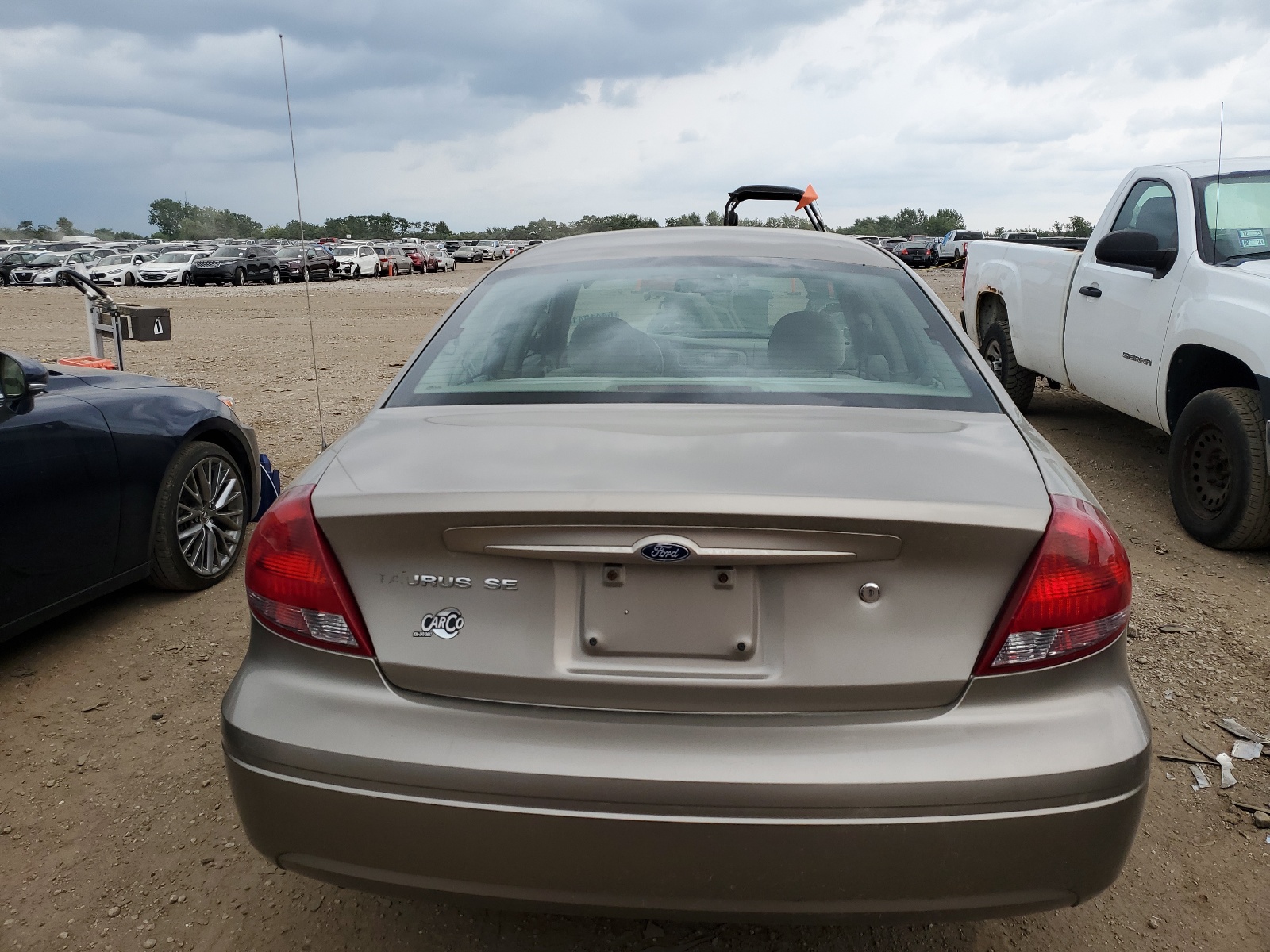 1FAFP53U74G143581 2004 Ford Taurus Se