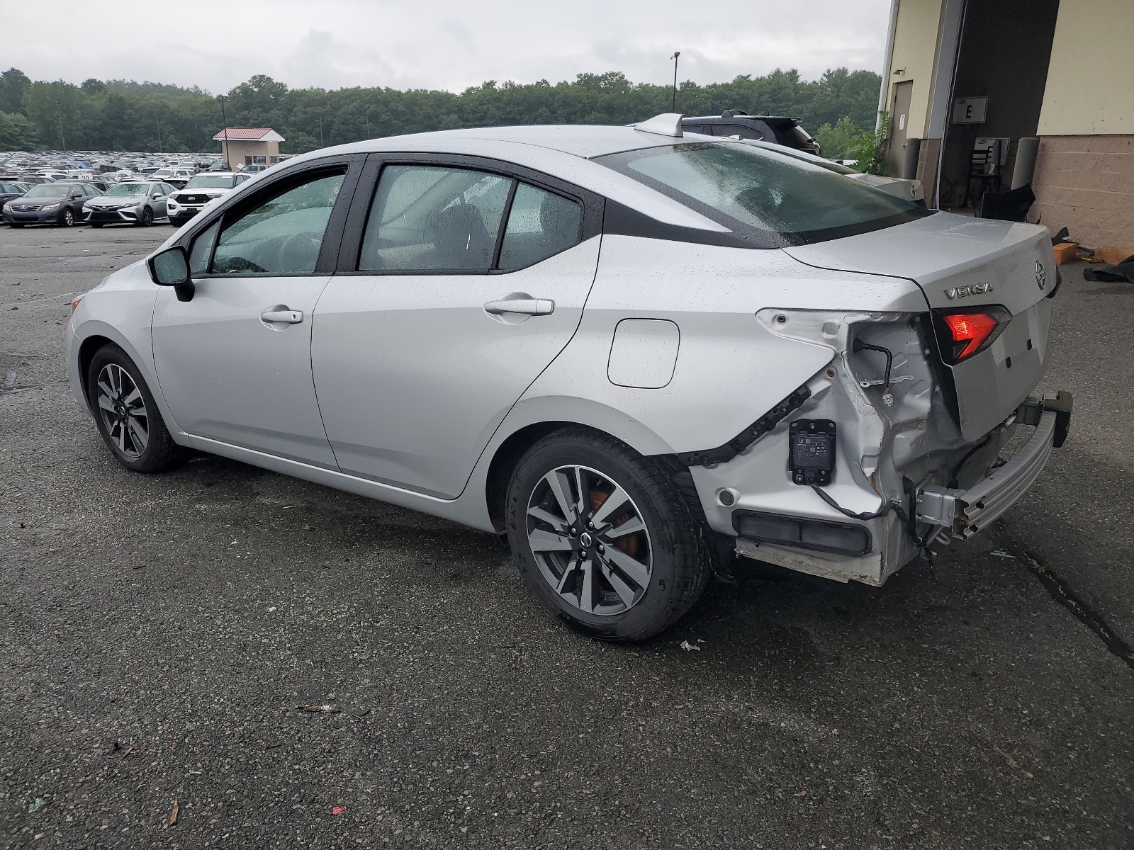 3N1CN8EV8ML832683 2021 Nissan Versa Sv