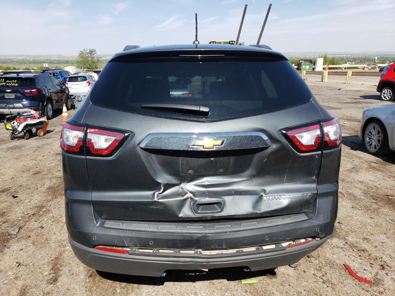 1GNKRGKD2DJ180404 2013 Chevrolet Traverse Lt