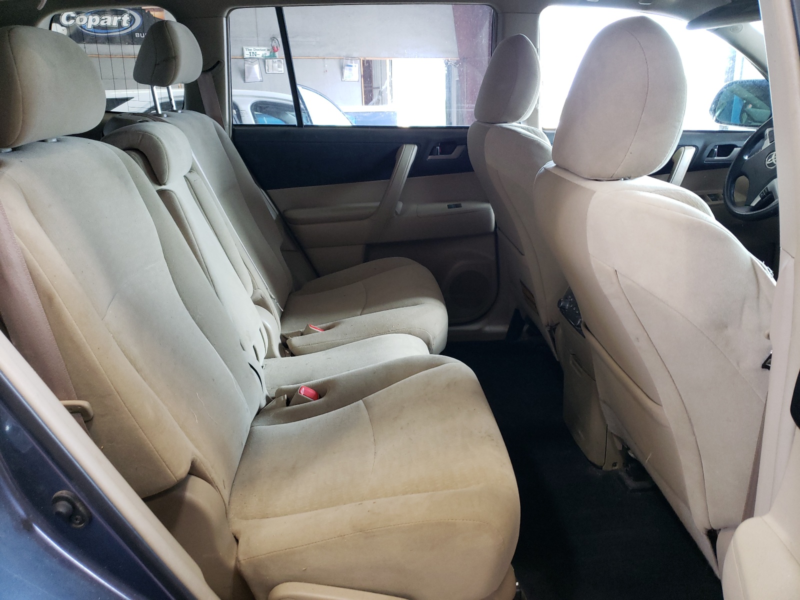 5TDBK3EH1CS141325 2012 Toyota Highlander Base