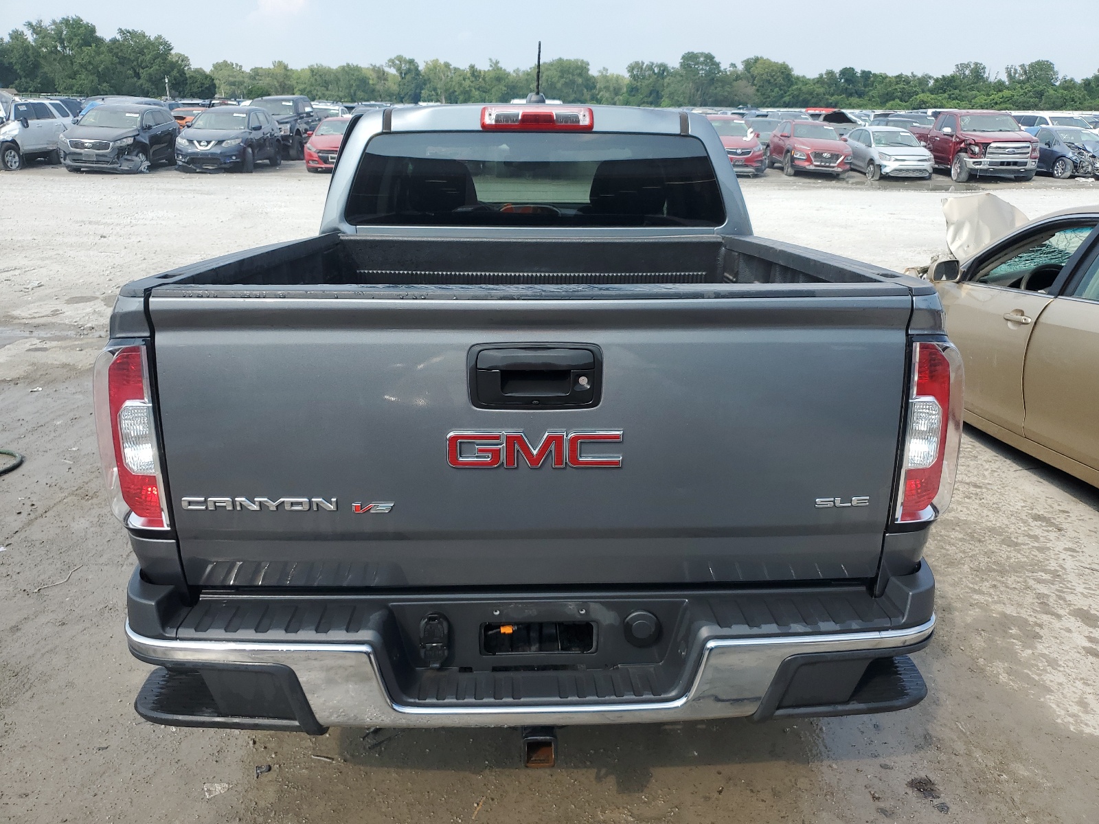 1GTG6CEN2K1324017 2019 GMC Canyon Sle