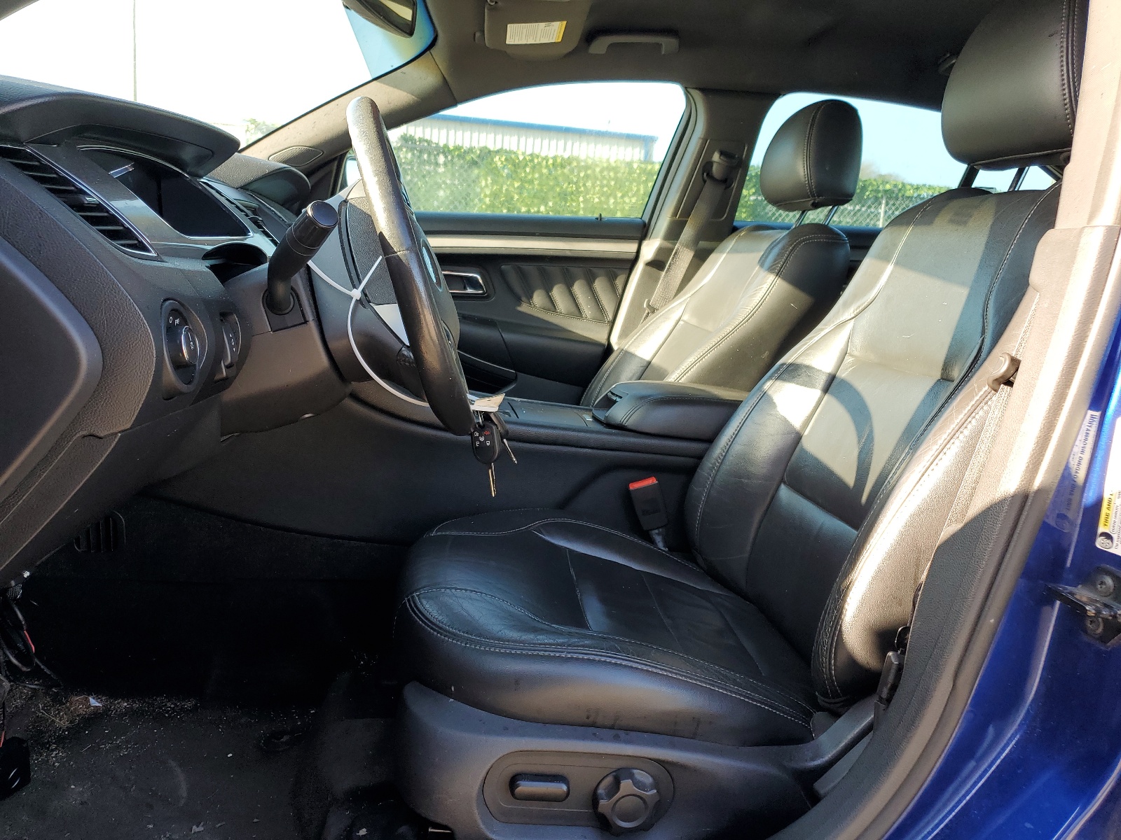 1FAHP2E85DG111672 2013 Ford Taurus Sel