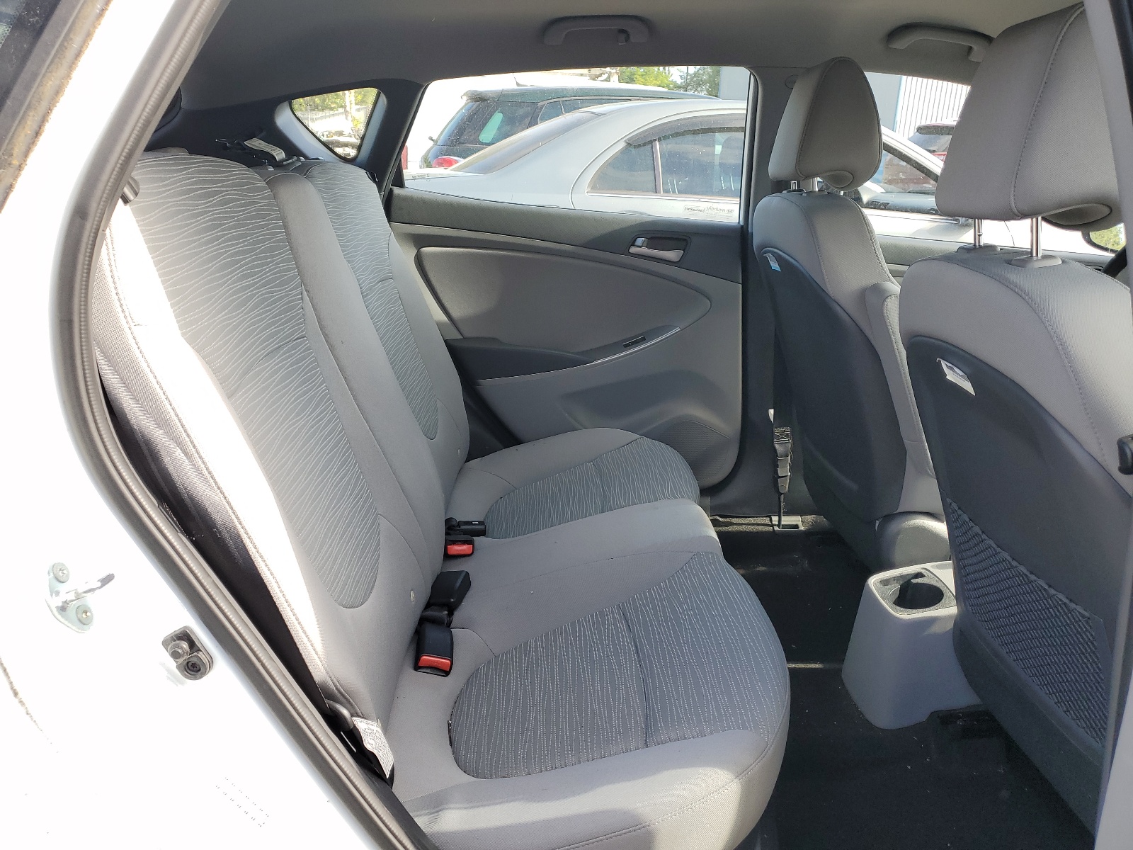 KMHCT5AE6GU236985 2016 Hyundai Accent Se