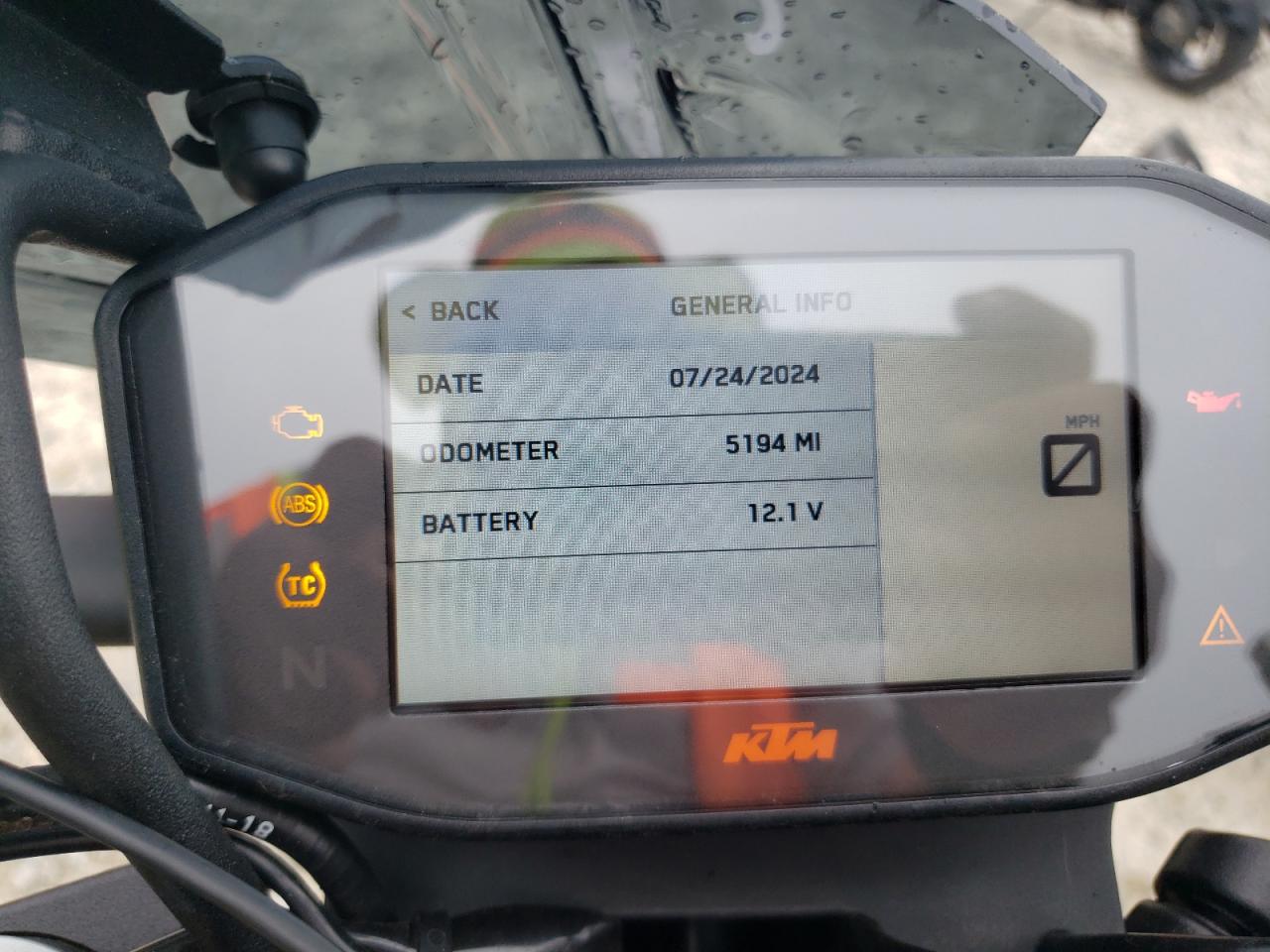 2019 Ktm 790 Duke VIN: VBKTU6400KM744898 Lot: 64473504